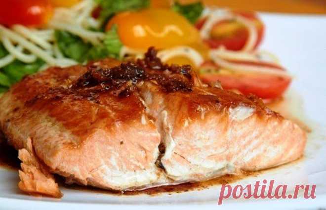 Рыбные стейки с помидорами