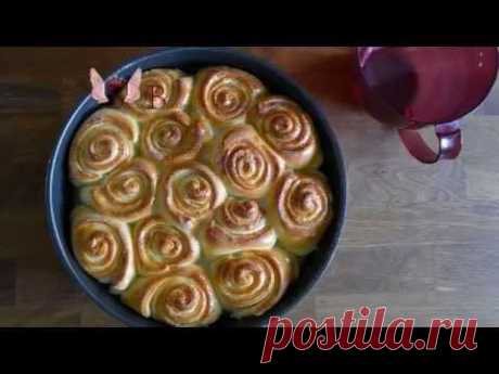Sweet roll by SugarBreads
