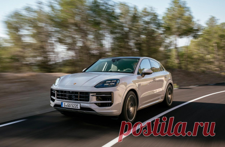 Porsche Cayenne S E 2024: фото, салон, характеристики