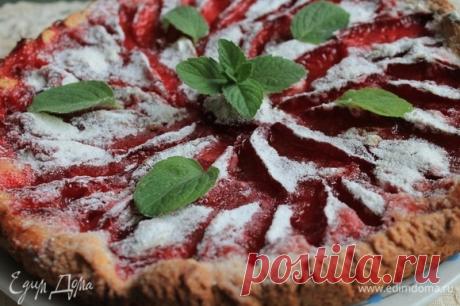 Сливовый немецкий пирог, пошаговый рецепт на 1965 ккал, фото, ингредиенты - Natalya LF