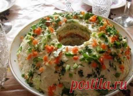 Салат «Кольцо» - прекрасный вариант для праздничного стола!