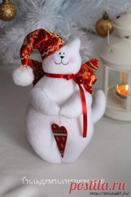 Новогодние котики-ангелочки. Автор: Алёна Закиева