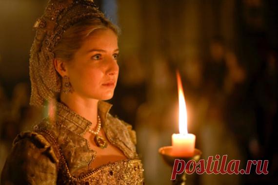 Аннабелль Уоллис, 5 сентября, 1984