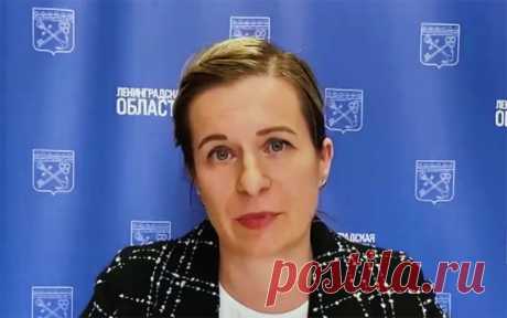 Власти Ленобласти объяснили ситуацию с прооперировавшей себя пенсионеркой. Родственники блокадницы, которая сама себе сделала операцию, ранее отказались от ее госпитализации.