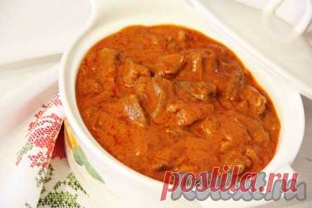 Куриные сердечки с томатной пастой - рецепт с фото Я очень люблю готовить различные блюда из куриных сердечек. Шашлычки, супы, жаркое, салаты и многое другое можно приготовить из этого субпродукта. Хочу поделиться прекрасным рецептом приготовления тушеных куриных сердечек в нежном соусе из томатной пасты и сметаны. Это блюдо можно подать с любым ...