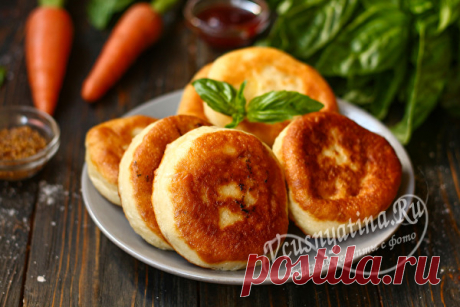 Пирожки без хлопот с кипятком, рецепт с фото за 15 минут Можно приготовить вкусные домашние пирожки без хлопот, всего за 15 минут. Для них замешиваем тесто с кипятком. Рецепт с фото поможет в приготовлении.