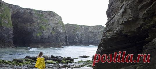 На планете для каждого из нас есть место, где мы можем почувствовать себя свободными и счастливыми. Это могут быть и старая дача за городом, и уединенная морская бухта, и даже лавочка в любимом парке. Даосские мудрецы уверены, что места силы дарят нам энергию: нужно только знать, как ее получить. #познаниесебя #самопознание #снятиестресса #расслабление