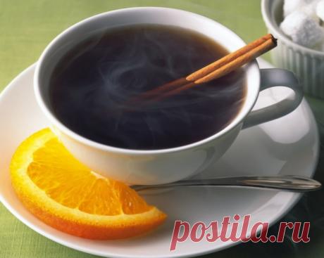 Кофе с апельсином (Ямайка)
Ямайка в первую очередь ассоциируется с ромом. Неудивительно, что традиционный ямайский кофе готовят, добавляя в него этот крепкий алкогольный напиток.