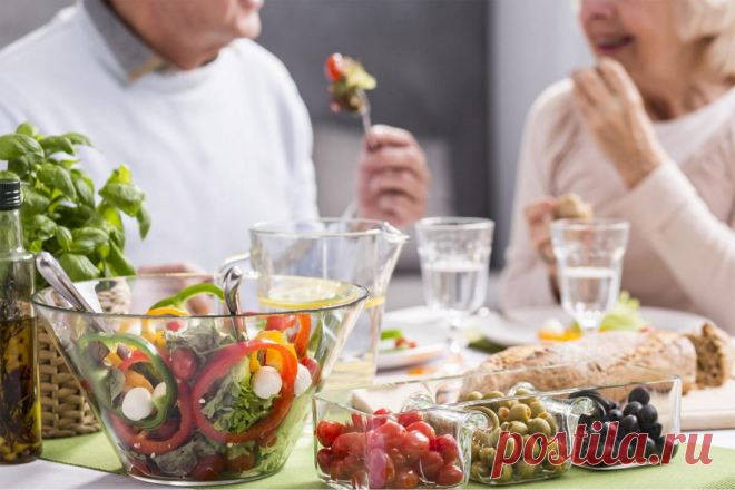 Профилактика болезни Альцгеймера: 10 лучших продуктов для здоровья мозга