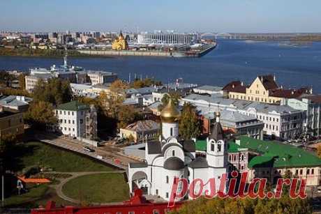 В Нижнем Новгороде появятся бюсты правителей династии Рюриковичей. На территории Вознесенского Печерского мужского монастыря в Нижнем Новгороде начали устанавливать бюсты правителей династии Рюриковичей. Так, 49 статуй появятся к Пасхе. Отмечается, что процесс создания бюстов довольно длительный — сначала их изготавливают в глине, затем в воске, и только потом отливают в бронзе.