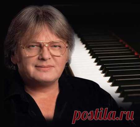 Сегодня празднует день рождения Юрий Антонов – звезда советской эстрады, легенда, главный хитмейкер СССР
Поздравляем!!