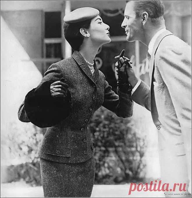 + Model in tailored tweed suit by Glenhaven, Vogue, Septembe… | Flickr