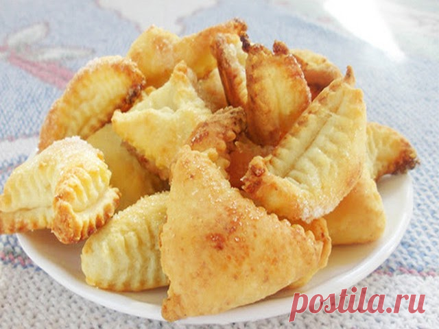 ТВОРОЖНЫЕ УШКИ