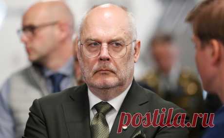 Президент Эстонии подписал законопроект о конфискации активов России. Президент Эстонии подписал законопроект о конфискации активов российских физических и юридических лиц в пользу Украины. В стране отчитывались о заморозке порядка €30 млн. МИД России называл эту инициативу «неприкрытым разбоем»