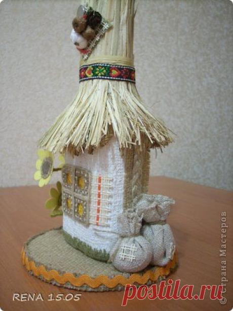 Декор бутылок мешковиной. "Украинские хатки"