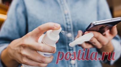 Россиян предупредили, можно ли чистить динамики и разъёмы смартфона. Очистка динамиков и разъёмов мобильного телефона действительно необходима, однако ключевым принципом должна оставаться максимальная осторожность, предупредил в беседе с RT Андрей Рыбников, преподаватель кафедры инструментального и прикладного программного обеспечения Института информационных технологий РТУ МИРЭА. Читать далее