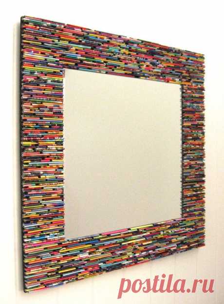 Mirror made from recycled magazine pages. wanted to do this with picture frames for so long