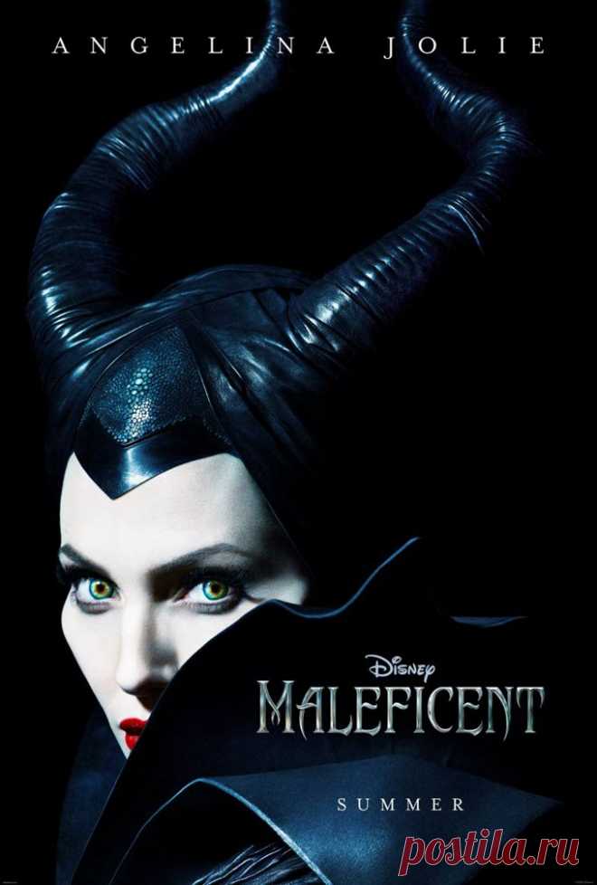 29 мая 2014 года на экраны кинотеатров РФ выйдет сказочная история от Disney "Малефисента". Анжелина Джоли сыграла знаменитую диснеевскую злодейку, история которой оказалась совсем не так однозначна, как казалось после просмотра оригинальной сказки.