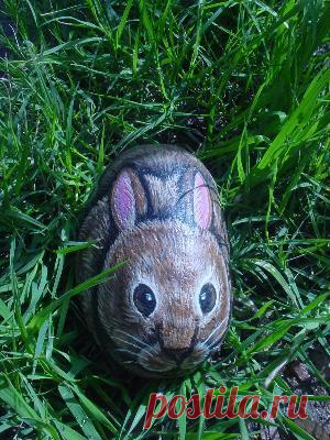 rockpaintingiii: View Photo: rabbit