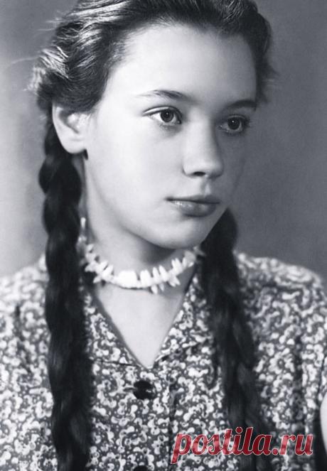 Елена Санаева, 21 октября, 1942