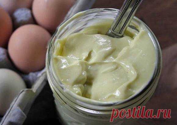 ВКУСНЫЙ МАЙОНЕЗ СВОИМИ РУКАМИ Надоела жуткая химия из магазина? Еще бы! Как насчет домашней вкусняшки? Готовится на раз-два! Не верите? Попробуйте сами ;)) Смотрите скорее...➨