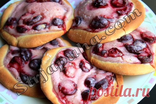 Сметанники (с вишней)