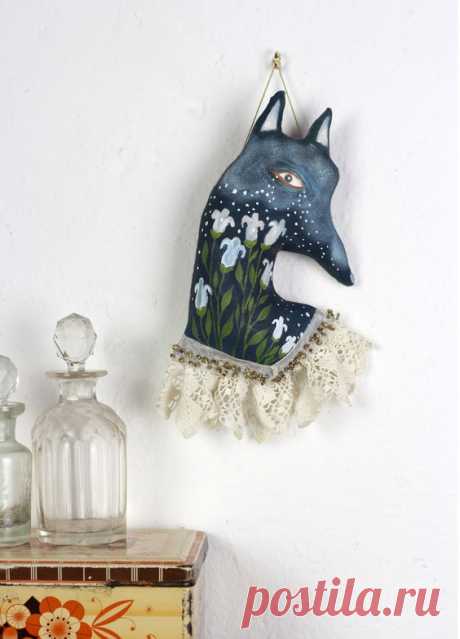 Wolf Portraits - Pantovola Textile Art and Sculpture