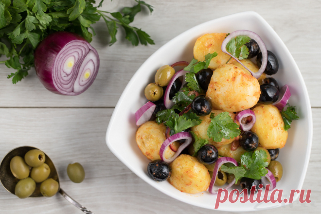 Картофельный салат с маслинами - Пошаговый рецепт с фото своими руками Картофельный салат с маслинами - Простой пошаговый рецепт приготовления в домашних условиях с фото. Картофельный салат с маслинами - Состав, калорийность и ингредиенти вкусного рецепта.