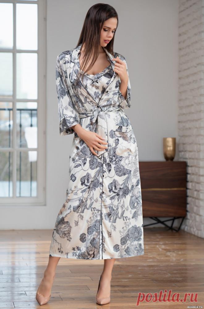 Элегантный длинный халат Mia-Amore 3439 