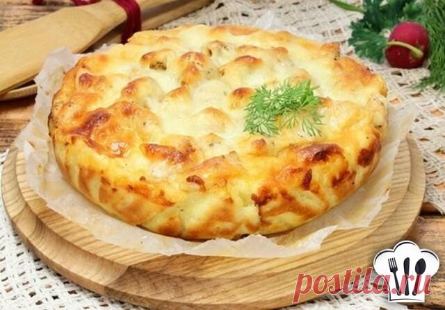 Готовим изумительно вкусное блюдо к ужину. Это очень вкусно!‍🥘🥚🥧🧀

Сочная куриная грудка запеченная в духовке

Ингредиенты

 300 г варёного куриного мяса (филе)
 2 ст.л. муки
 2 яйца
 0,5 ч.л. соды
 молотые приправы
 150 мл молока
 50 г сыра
 соль

В миске взбить вилкой яйца с солью, влить молоко и снова взбить в легкую пенку. Добавить просеянную муку и соду (погасив уксусом или лимонным соком). Снова всё взбить вилкой, чтобы не было комочков. Добавить специи по вкусу....