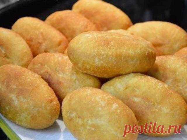 Тесто для пирожков и беляшей 
Очень вкусное и простое в приготовлении!
ИНГРЕДИЕНТЫДля дрожжевой опары:50 мл воды1 ч ложка (5 г) сухих дрожжей1 ч ложка сахара



Для теста:



250 мл молока/воды/кефира2 желтка (по желанию)2 ч ложк…