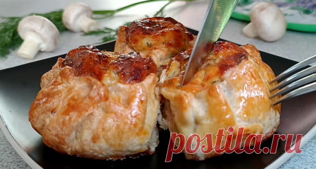 Слойки с фаршем, сыром и томатным соусом | Креаликум