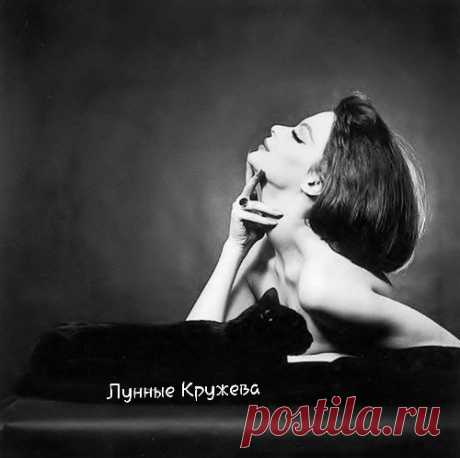 ЖЕНЩИНЫ И КОШКИ ВСЕГДА ПОСТУПАЮТ, КАК ИМ ЗАБЛАГОРАССУДИТСЯ; МУЖЧИНАМ И СОБАКАМ ОСТАЕТСЯ ТОЛЬКО РАССЛАБИТЬСЯ И СМИРИТЬСЯ С ТАКИМ ПОЛОЖЕНИЕМ ВЕЩЕЙ.
          Роберт А. Хайнлайн