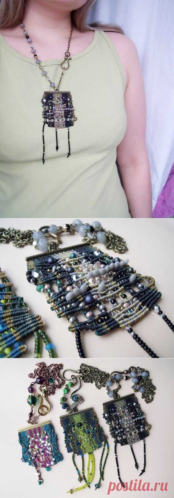 Уникальный микро-макраме ожерелье кулон черный серый по MartaJewelry
