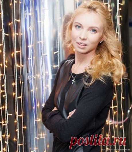 Татьяна Тотьмянина показала, как ее поздравила семья с днем рождения | Краше Всех