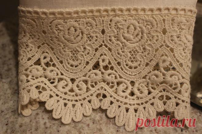 Toalha de Lavabo bordado à mão | Ateliê Mari Calegari | Elo7