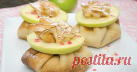 Блинные мешочки и несколько вариантов начинок 


Мешочки получаются очень вкусные, красивые — подавать их можно как горячими, так и холодными.









Обычными блинами сейчас уже мало кого удивишь, поэтому предлагаю подать блины на Масленицу в о…