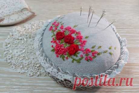 Очаровательная игольница с вышивкой рококо, сделана практически из мусора. Мастер класс. | Юлия Жданова | Яндекс Дзен
