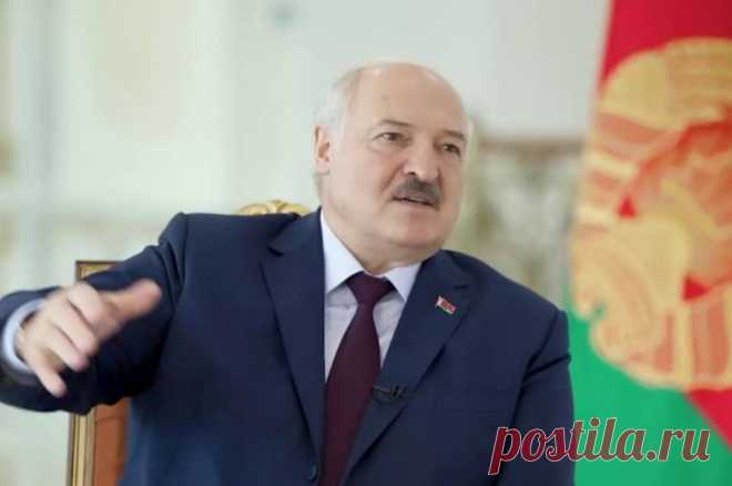Лукашенко заявил, что будет участвовать в выборах президента. Действующий президент Белоруссии попросил передать свои слова оппозиции.