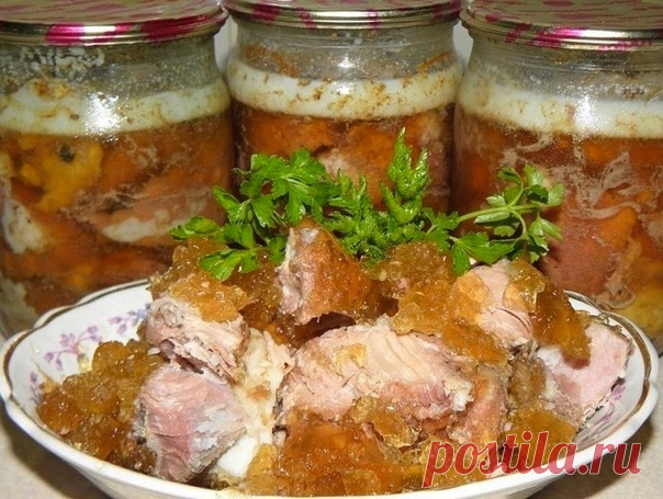 ЗАБЫЛИ, КАКОЙ ВКУС ДОЛЖЕН БЫТЬ У НАСТОЯЩЕЙ ТУШЕНКИ? ЗАПИСЫВАЙТЕ РЕЦЕПТ!

СОХРАНЯЙ себе, чтобы НЕ потерять.

Тебе в последнее время постоянно хочется мяса, и ты не знаешь в чем дело? Вполне вероятно, что организму не хватает каких-нибудь витаминов или микроэлементов. А может быть вы просто соскучились по домашней тушенке, один из рецептов которой мы и предлагаем вашему вниманию.

Рецепт домашней тушенки

Я думаю, практически все уже и забыли, какой вкус должен быть у настоя...