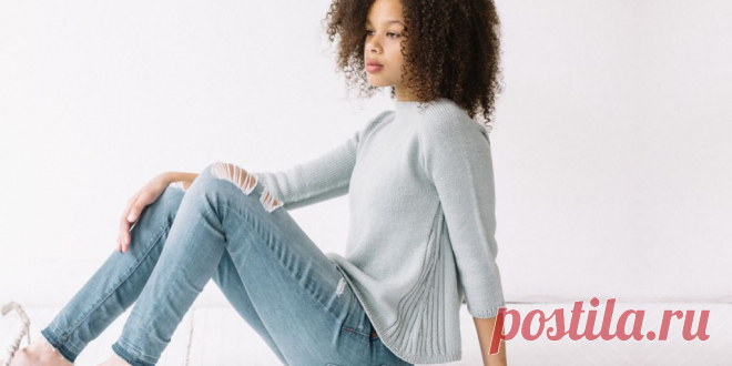 Расклешенный пуловер Galaxie Расклешенный пуловер спицами, связанный по кругу сверху вниз с описанием из Tern 2017.  Модный женский пуловер, вязаный спицами сверху вниз с формированием регланом и расклешенной резинкой по бокам для летящего А силуэта.