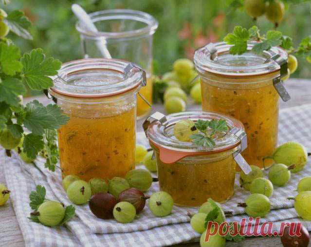 САМОЕ ВКУСНОЕ ВАРЕНЬЕ - 2 супер рецепта

1. ВИШНЯ КОНСЕРВИРОВАННАЯ В ЖЕЛЕ - НЕЖНЕЕ ВАРЕНЬЯ, ягоды совсем как свежие!
2.  ВАРЕНЬЕ ИЗ КРЫЖОВНИКА  ВАРЕНЬЕ БЕЗ ВАРКИ ЯГОД! ЛУЧШИЙ РЕЦЕПТ!

1. ВИШНЯ КОНСЕРВИРОВАННАЯ В ЖЕЛЕ - НЕЖНЕЕ ВАРЕНЬЯ, ягоды совсем как свежие!

Вкусная консервированная вишня в желе. Рекомендую попробовать, нежнее варенья, ягоды на вкус как свежие. Самый лучший вишневый дерет к чаю.
Для этой заготовки, впрочем как и для других, нужно использовать только свеж...