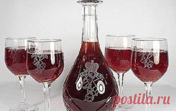 Домашнее вино из... старого варенья