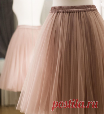 Юбка из фатина своими руками - 2 мастер-класса Наиболее оригинальный и материал, который отлично подойдёт для пошива такого изделия — нейлоновый шифон. К сожалению, он редко бывает в продаже.