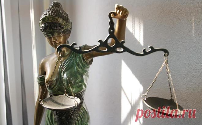 Суд возобновил процесс против экс-замглавы управделами президента. Тверской суд Москвы вновь начал процесс против экс-замглавы управделами президента Ивана Малюшина. Его дело дважды закрывали, в том числе по амнистии, но прокуратура добилась возобновления