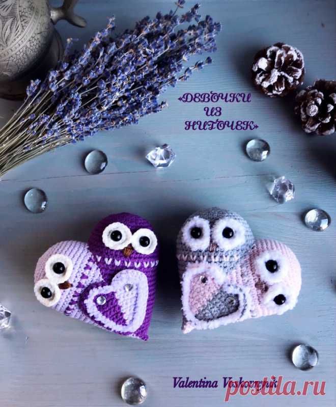 PDF Влюблённые Совушки. FREE amigurumi crochet pattern. Бесплатный мастер-класс, схема и описание для вязания амигуруми крючком. Вяжем игрушки своими руками! Сова, совунья, совёнок, филин, owl, baykuş, chouette, eule, coruja, sowa, sova. #амигуруми #amigurumi #amigurumidoll #amigurumipattern #freepattern #freecrochetpatterns #crochetpattern #crochetdoll #crochettutorial #patternsforcrochet #вязание #вязаниекрючком #handmadedoll #рукоделие #ручнаяработа #pattern #tutorial #häkeln #amigurumis
