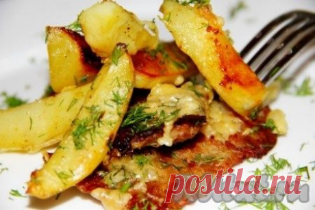 Картошка с мясом в духовке.
