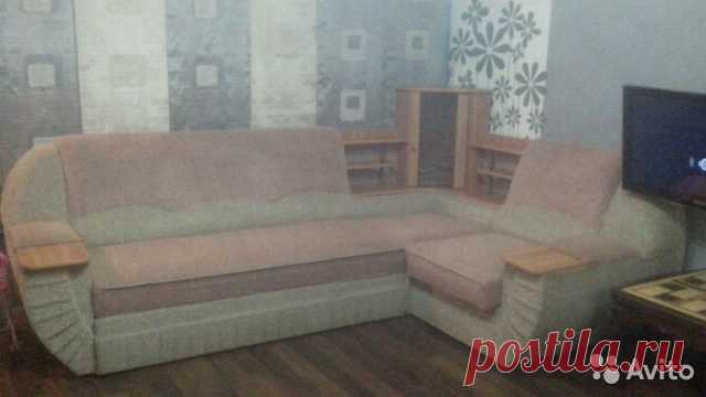 Диван Угловой диван с креслом в хорошем состоянии .смотреть в 30/19а