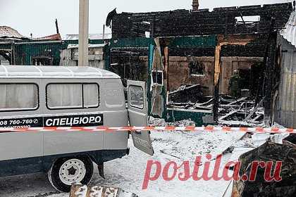 Владелец российского приюта признал вину в гибели 23 постояльцев в пожаре. В Заводском районном суде Кемерова на процессе по уголовному делу о гибели 23 постояльцев сгоревшего приюта его владелец Андрей Смирнов признал вину в инкриминируемом ему преступлении. Он заявил, что признает вину в гибели людей и готов к любому наказанию. Он обвиняется в оказании небезопасных услуг.