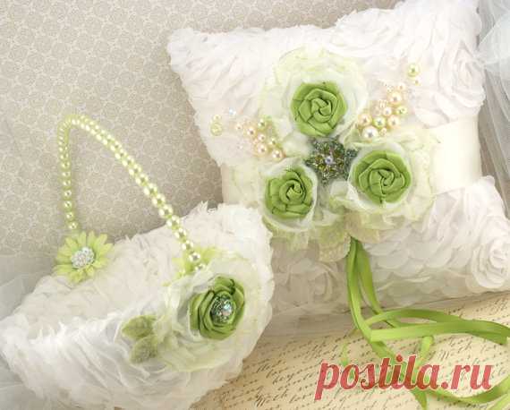 Цветочные корзины Girl - Свадебная корзина в Кот и Lime Green с шифона, жемчуга и драгоценностей